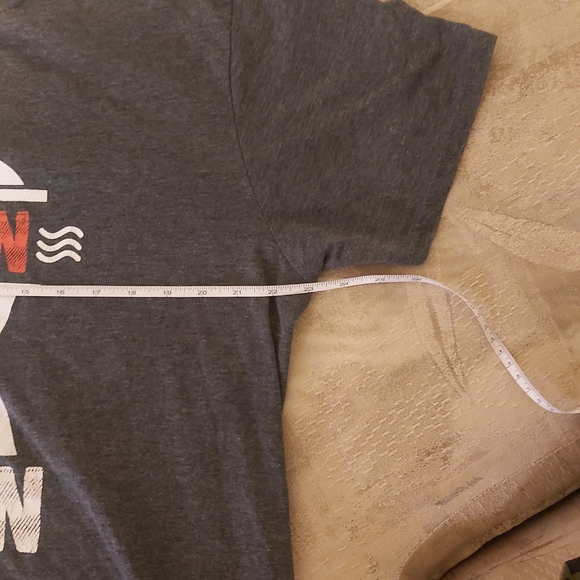 XL Men's Gildan T-Shirt with B.B.Q. Design Logo - Picture 2 of 6